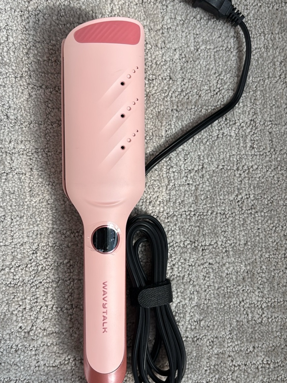 WavyTalk Pink Heated Straightening Brush – Smooth, Quick Styling